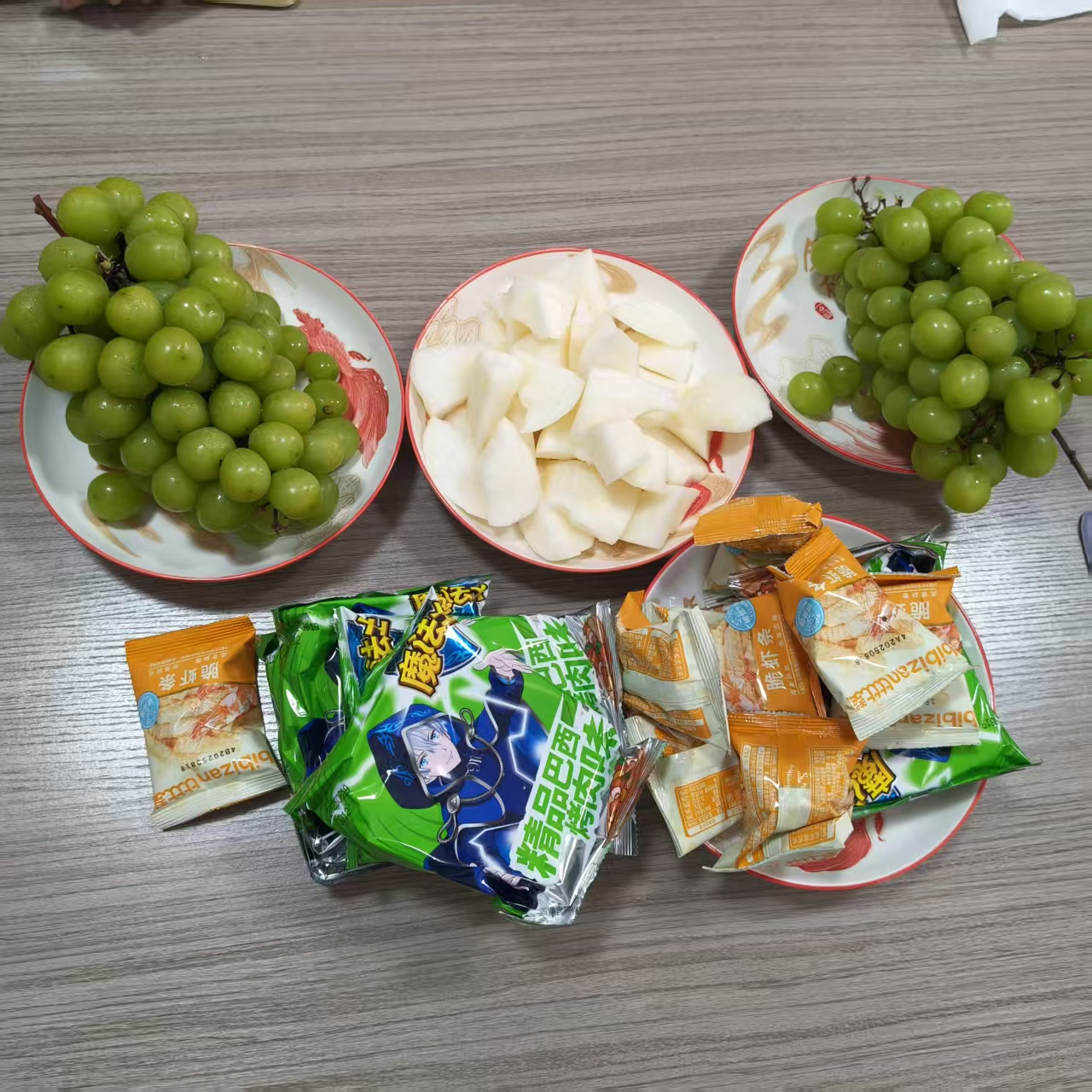 हमारे दोपहर के चाय ब्रेक के साथ रिचार्ज करना